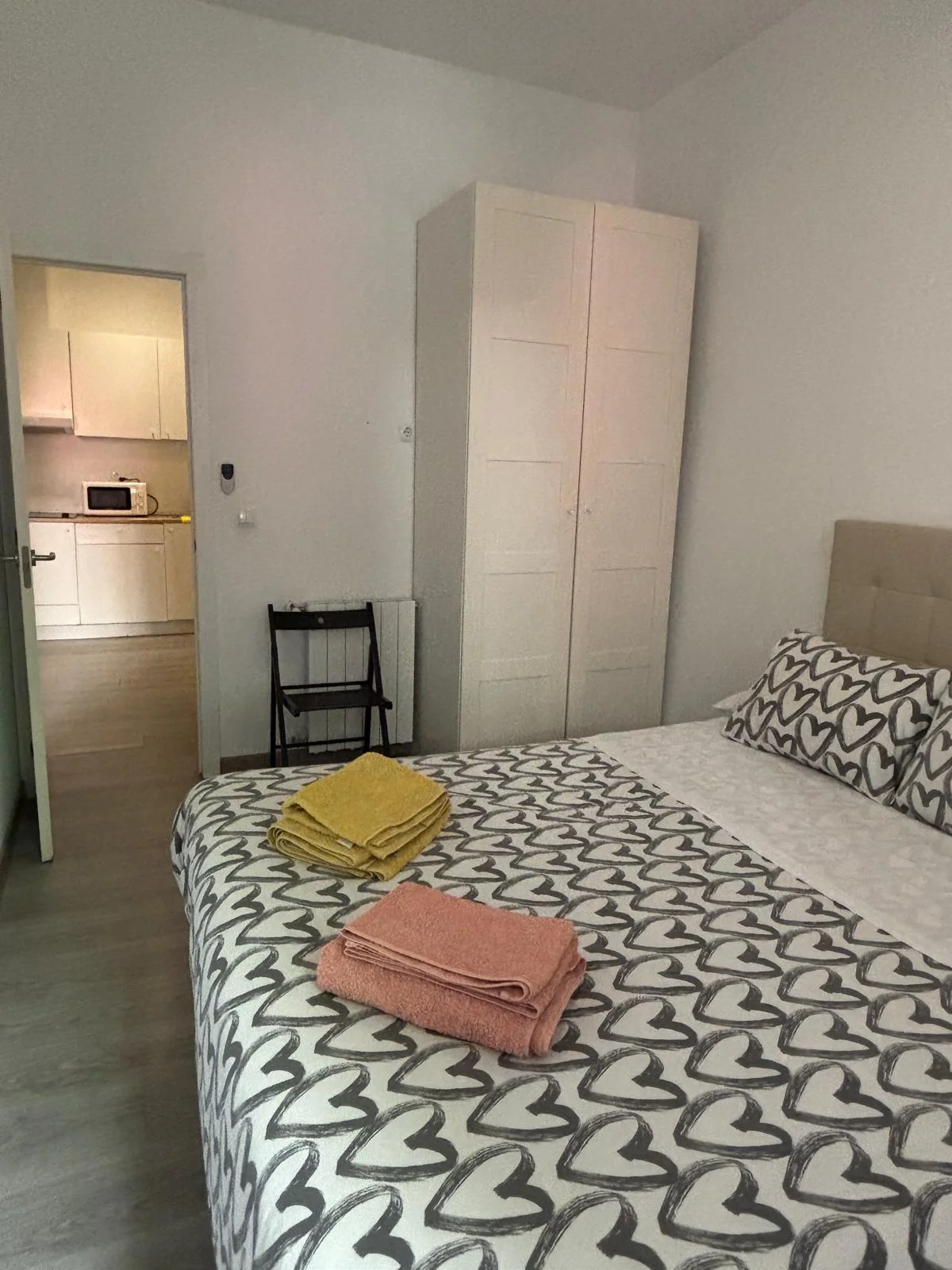 Room image thumbnail 13